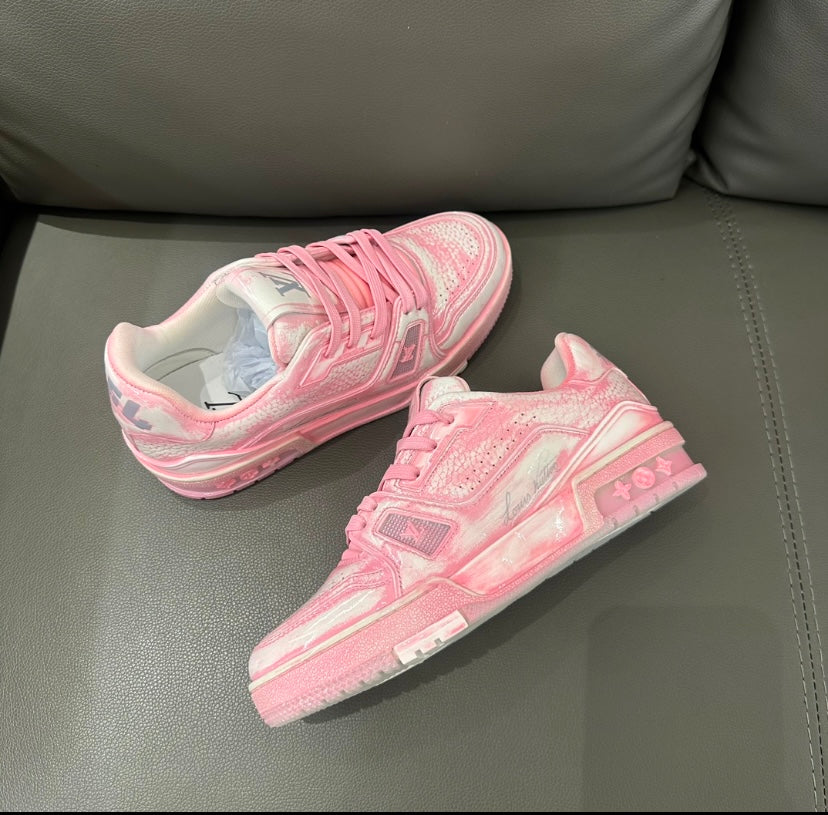 LV Trainer Spring Pink