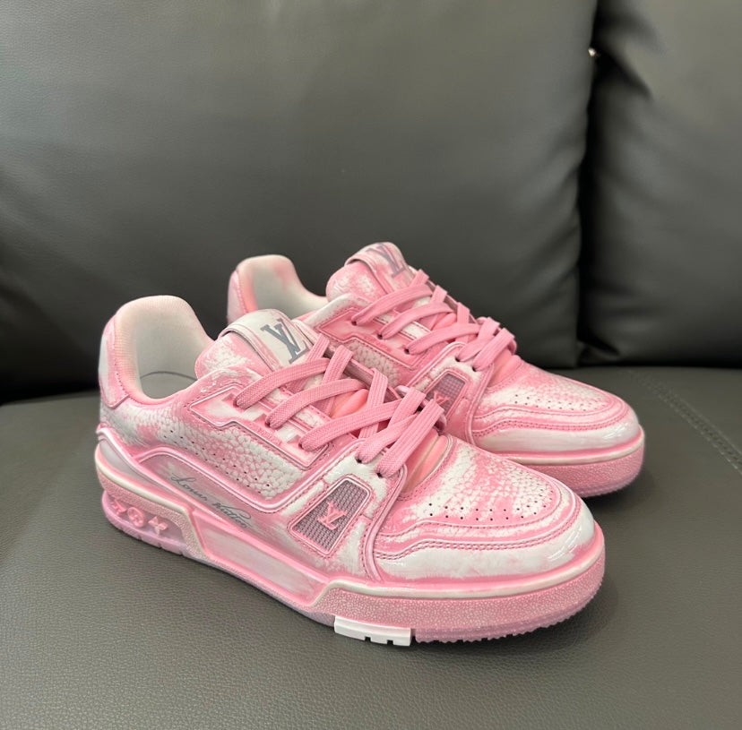 LV Trainer Spring Pink
