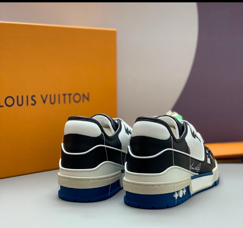 LV Trainer Panda