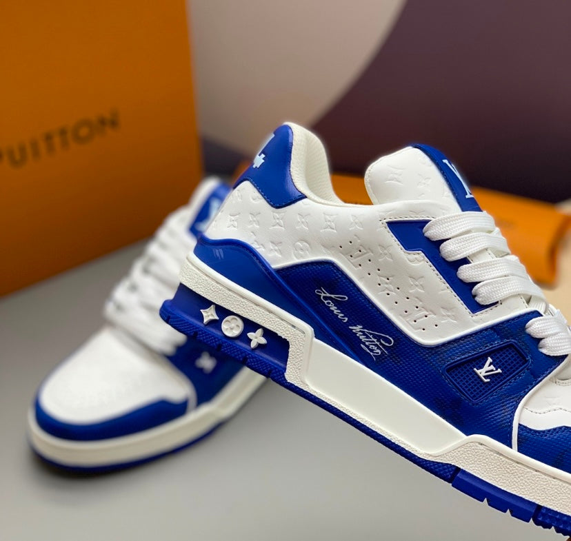 LV Trainer Blue