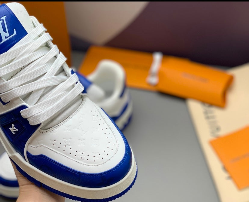 LV Trainer Blue