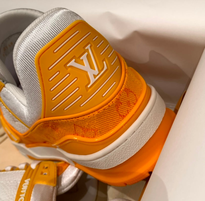 LV Trainer Yellow Lenin