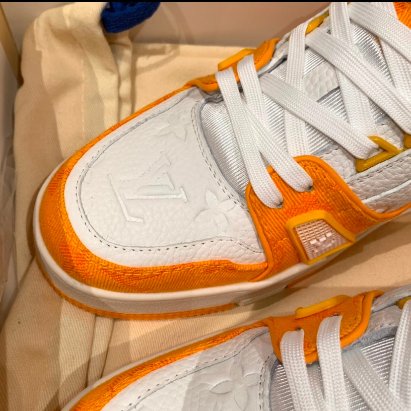 LV Trainer Yellow Lenin