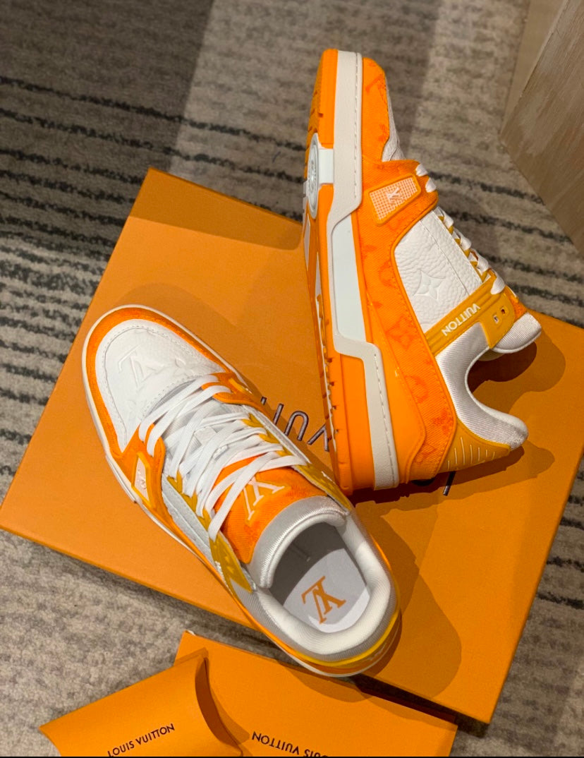 LV Trainer Yellow Lenin