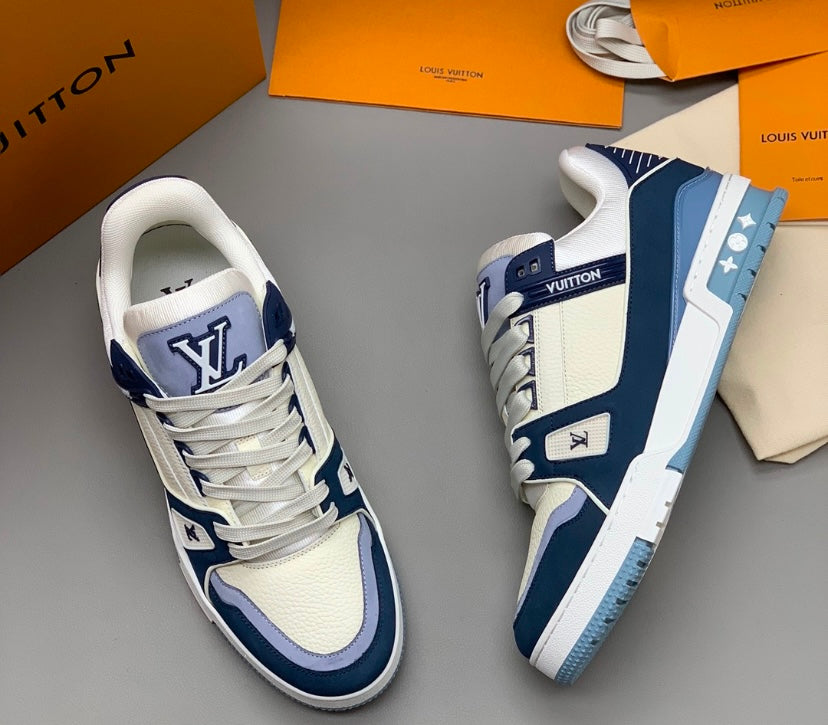 LV Trainer Haze Blue