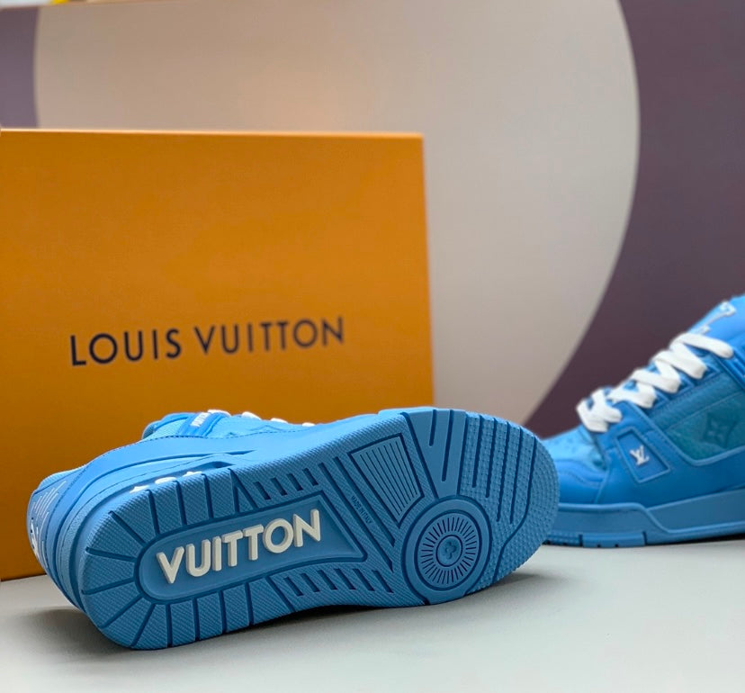 LV Trainer Iceland Blue
