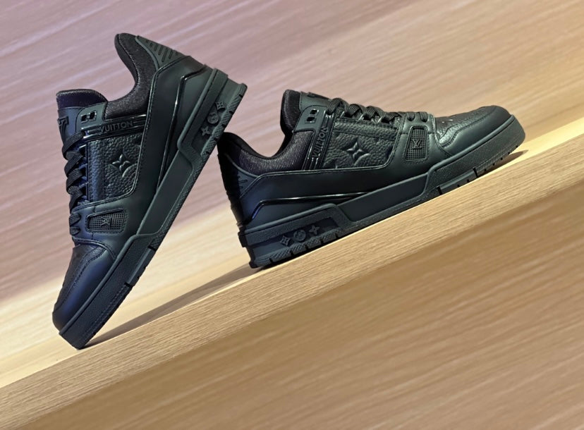 LV Trainer Patent Black