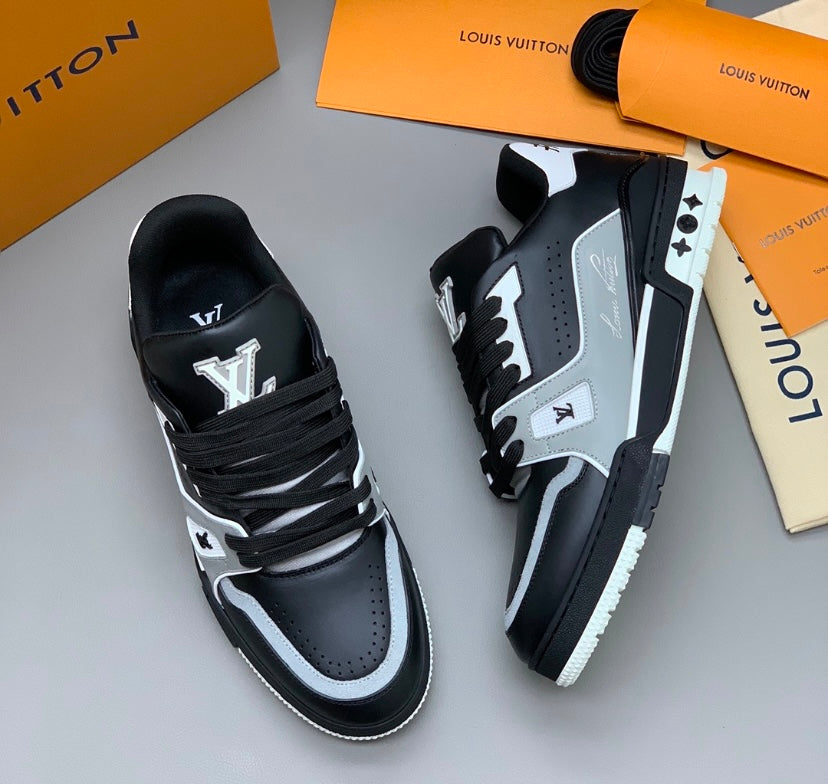 LV Trainer Black ASH