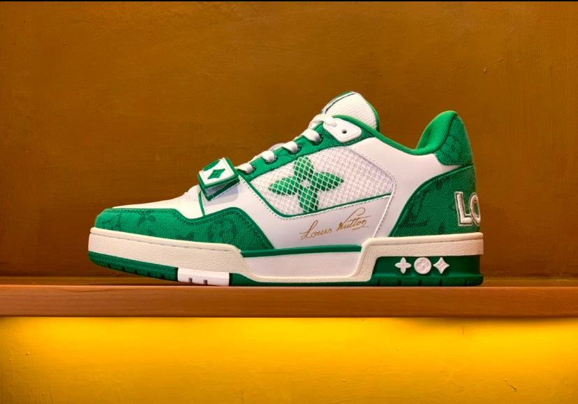 LV Trainer Velcro Green
