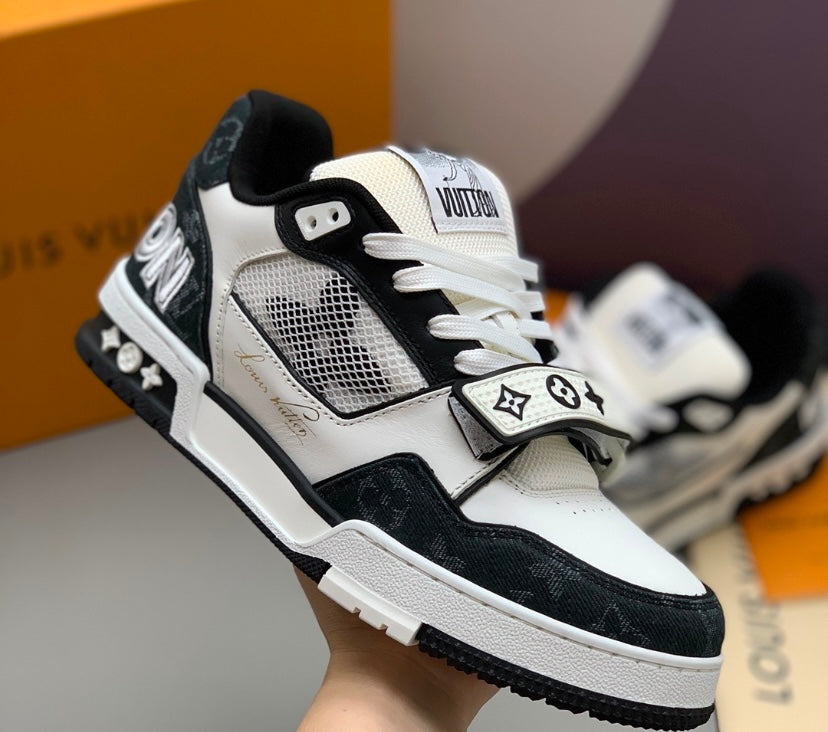 LV Trainer Velcro Black