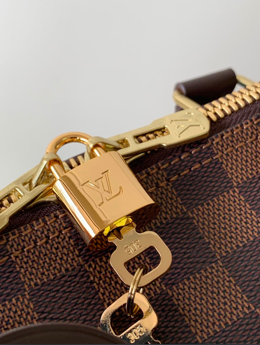 L.V Keepall Bandoulière 55