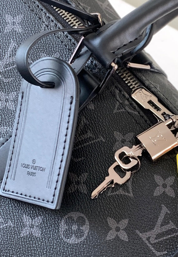 L.V Keepall Bandoulière 55 – Monogram Eclipse