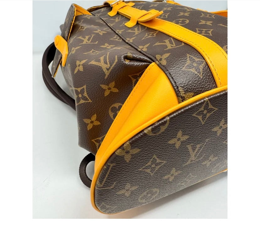 L.V Christopher MM – Monogram Canvas