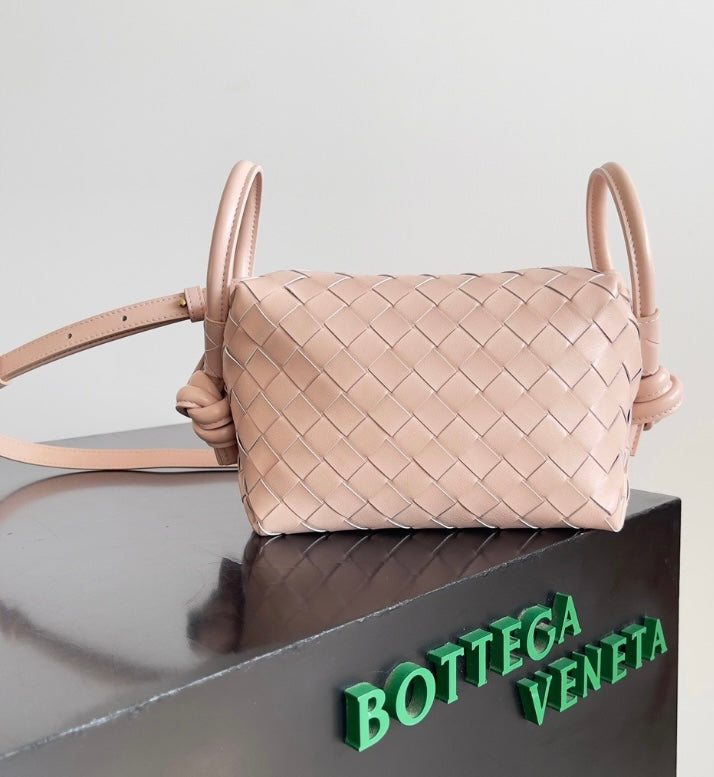 Bottega Veneta Mini Jodie Bag in Nude Pink Intrecciato Leather