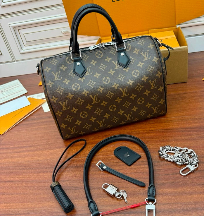 Louis Vuitton Speedy Bandoulière 30 Monogram Canvas with Chain Detail