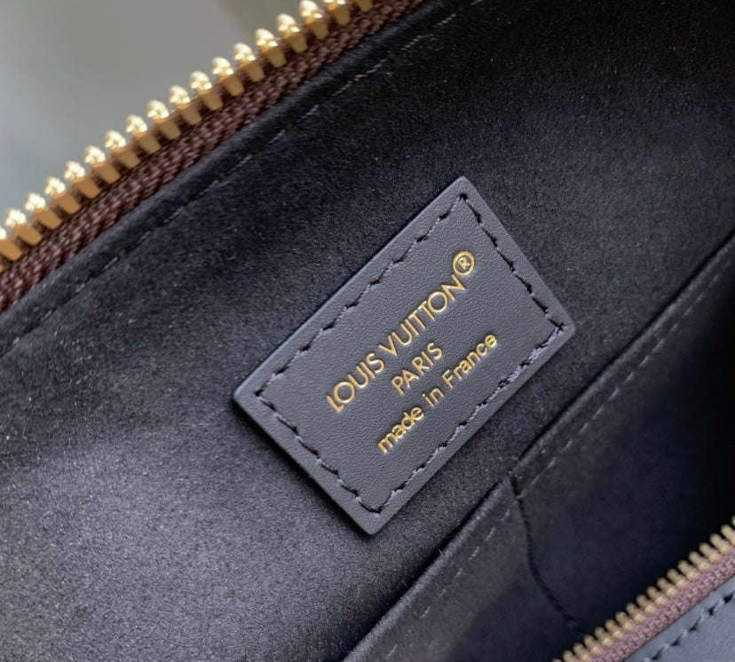 Louis Vuitton Speedy Bandoulière 30 Monogram Canvas
