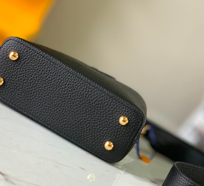 Louis Vuitton Capucines BB – Black Taurillon Leather with Green Python Handle