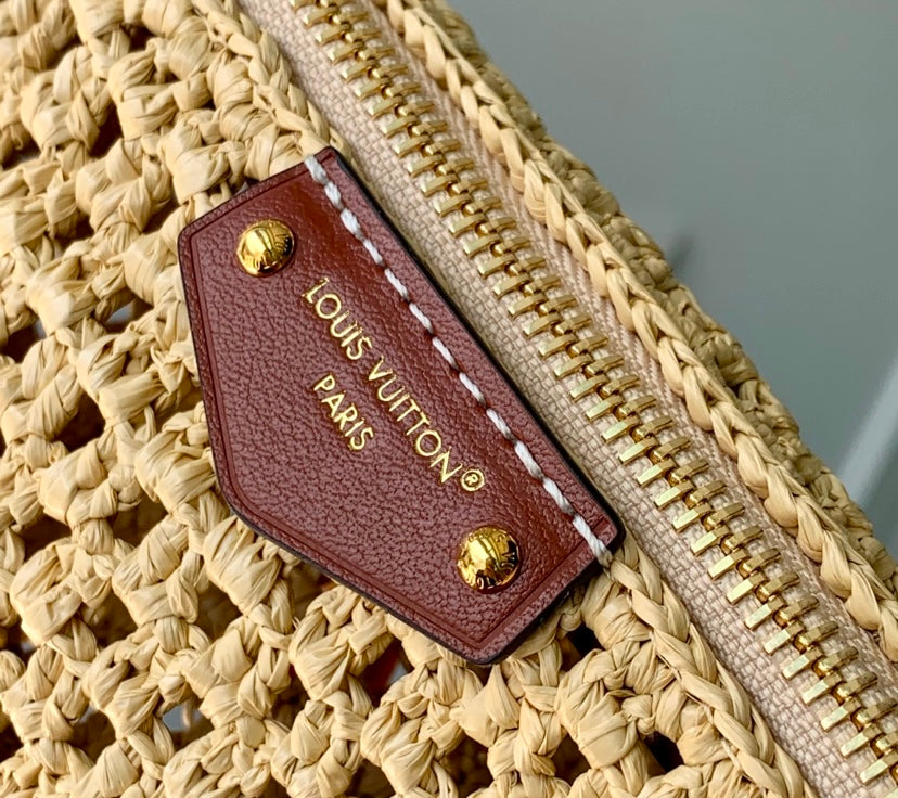 Louis Vuitton Crochet Coussin Shoulder Bag – Natural Beige