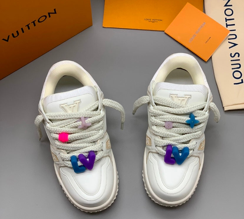 LV Trainer París