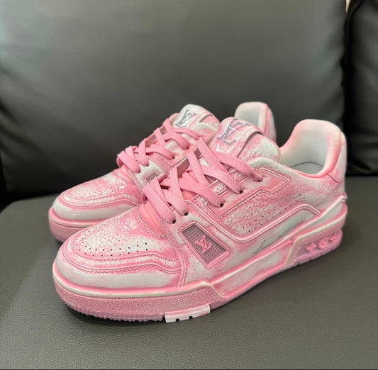 LV Trainer Spring Pink