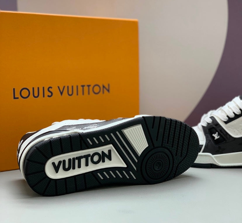 LV Trainer Black Embossing