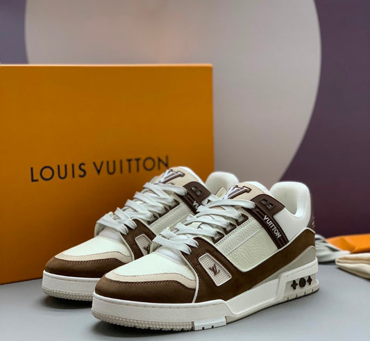 LV Trainer Haze Brown