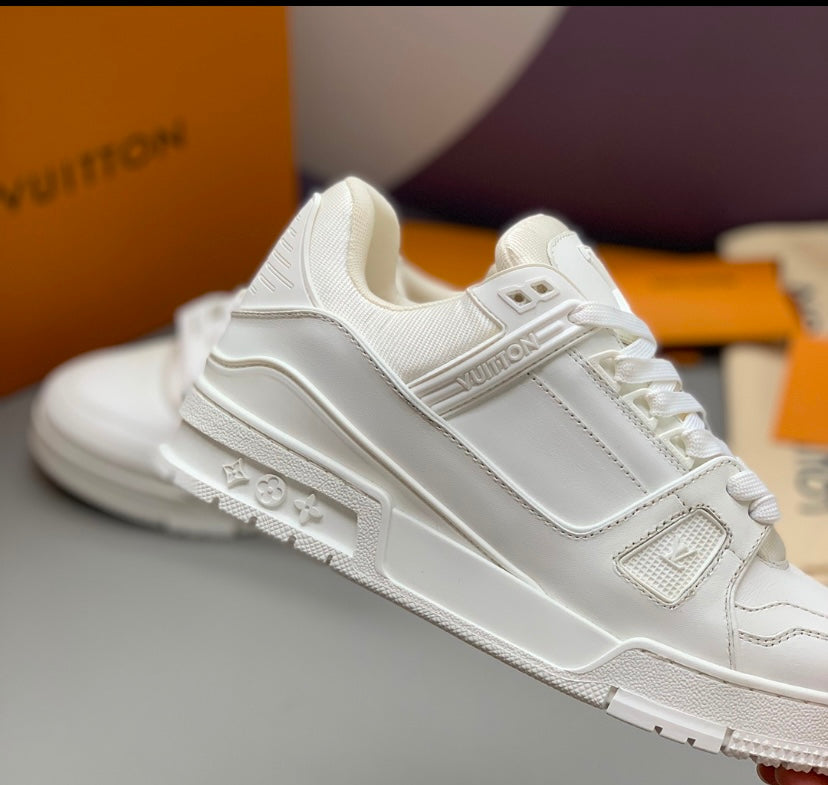 LV Trainer White Bark