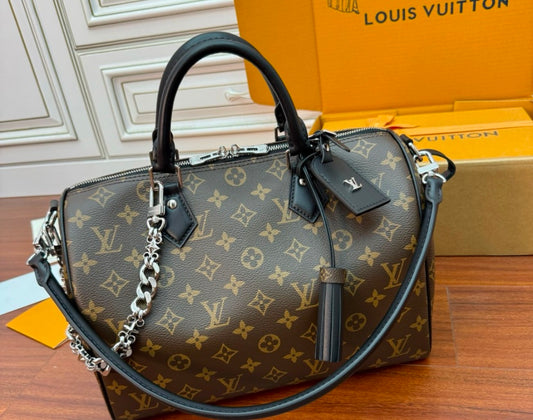 Louis Vuitton Speedy Bandoulière 30 Monogram Canvas with Chain Detail